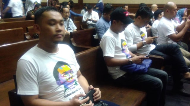 Simpatisan Aditya Moha (Foto: Adhim Mugni Mubaroq/kumparan)