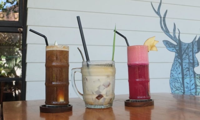 Maknyusnya Bebek Ungkep Rempah Panggang Rumahan Bistro (1)