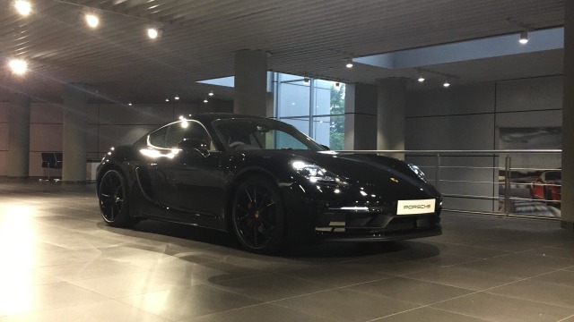 Porsche 718 Cayman GTS (Foto: Aditya Pratama Niagara/kumparan)