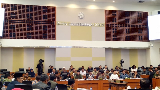 Raker Panja RUU Antiterorisme dengan Pemerintah (Foto: Ferio Pristiawan/kumparan)