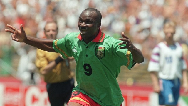 Roger Milla (Foto: Antonio Scorza/AFP)
