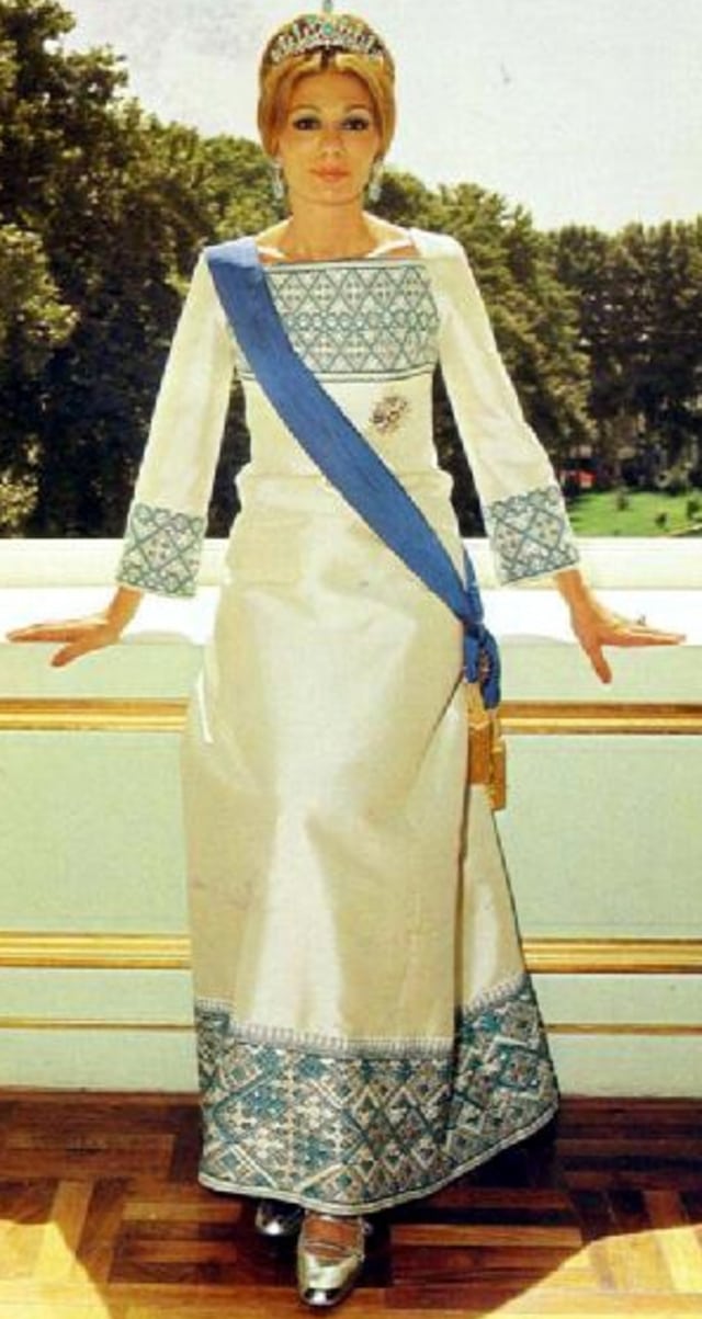 Queen Farah 1972. (Foto: Facebook/Vintage Persia)