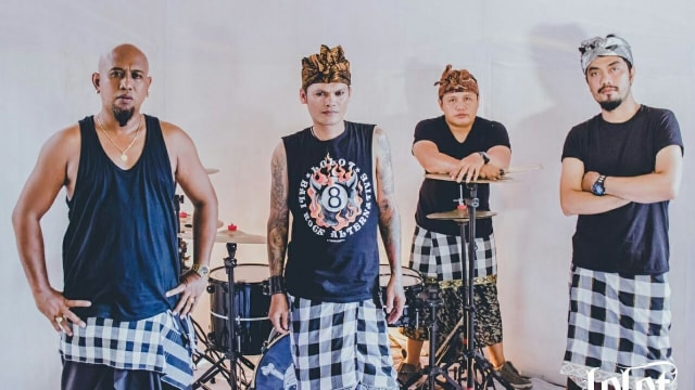 Luncurkan Single 'Aluh-Aluh Keweh', Lolot Bikin Klip Super Kilat