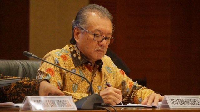 Ketua dewan komisioner LPS Halim Alamsyah Foto: Garin Gustavian/kumparan