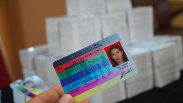 E-KTP yang rusak (Foto: Dok. Istimewa)
