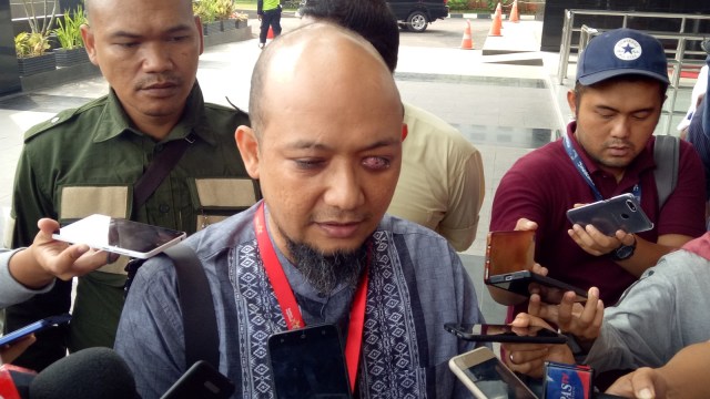 Novel Baswedan sambangi KPK (Foto: Aprilandika Pratama/kumparan)