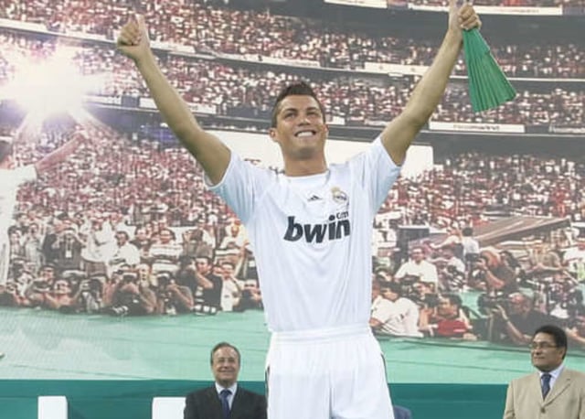 Intip Evolusi Nilai Jual Ronaldo dari Masa ke Masa (3)