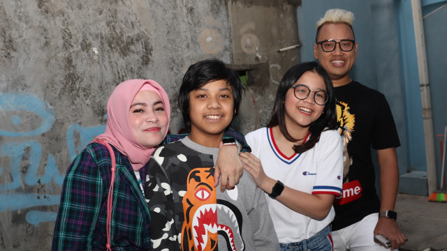 Uya Kuya bersama keluarga Foto: Munady Widjaja/kumparan