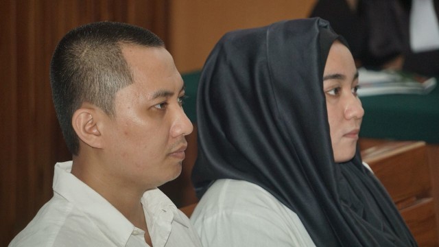 Andika dan Anniesa jalani sidang vonis di PN Depok (Foto: Garin Gustavian/kumparan)