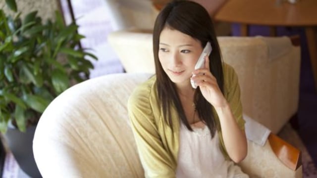 Ilustrasi Ibu Memberi Kabar (Foto: Thinkstock)