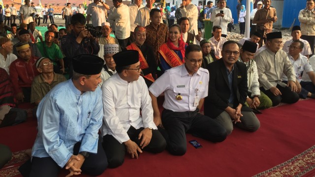 Anies di Kampung Akuarium, Penjaringan (Foto: Moh Fajri/kumparan)