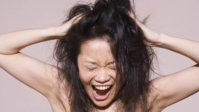 Rambut berminyak  (Foto: THINKSTOK )