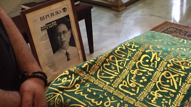 Suasana duka di rumah Dawam Rahardjo (Foto: Fachrul Irwinsyah/kumparan)