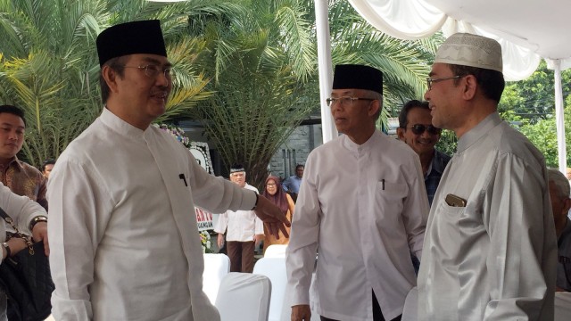 Jimly Asshidiqie di rumah duka (Foto: Fachrul Irwinsyah/kumparan)