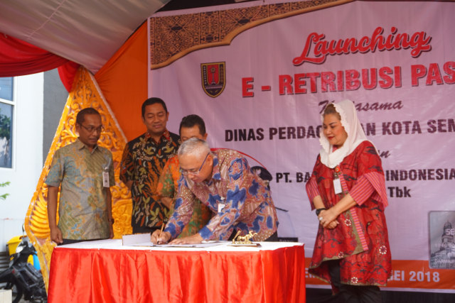 BNI Hadirkan Solusi E-Retribusi ke Pedagang Pasar di Semarang