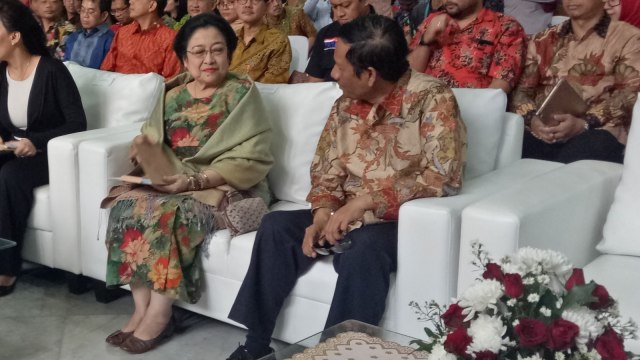 Megawati & Mahfud di Peringatan 73 Tahun Pancasila (Foto: Nabilla Fatiara/kumparan)