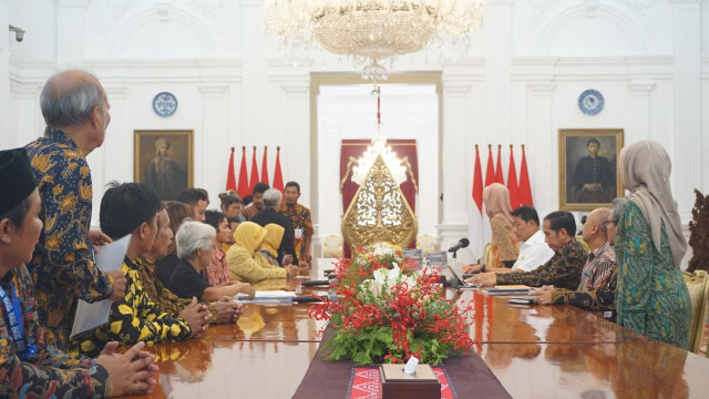 Aksi Kamisan Masuk ke Istana Merdeka (Foto: Yudhistira Amsal/kumparan)