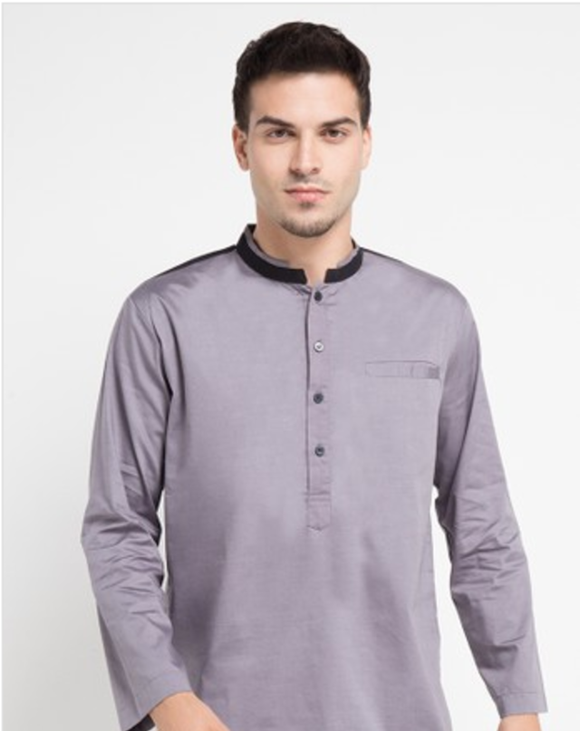 Two-D (Foto: Dok. zalora.co.id)