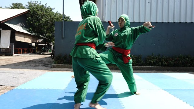 Sesi latihan Padepokan Joko Tole. (Foto: Helmi Afandi/kumparan)