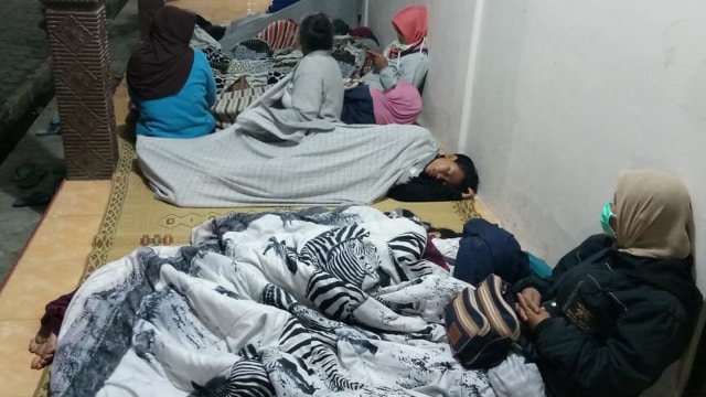 98 Warga Mengungsi di Balai Desa Glagaharjo (Foto: Dok. BPBD Kabupaten Sleman)