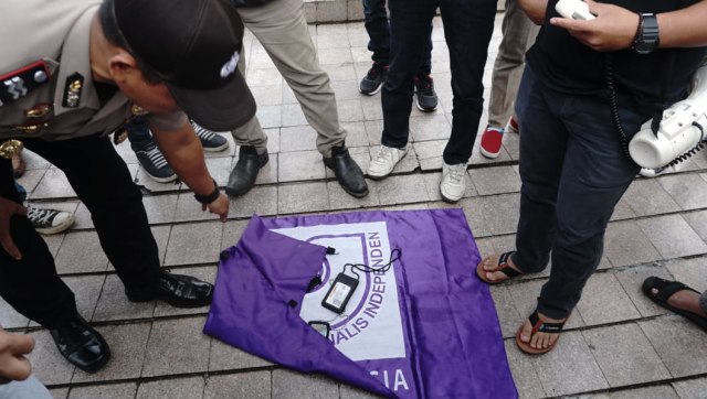 Aksi Solidaritas Penggerudukan Radar Bogor (Foto: Helmi Afandi Abdullah/kumparan)