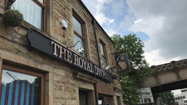 The Royal Dyche. (Foto: @BurnleyOfficial)