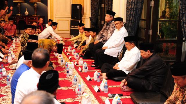 Jusuf Kalla buka bersama di rumah Charul Tanjung (Foto: Dok. Setwapres)