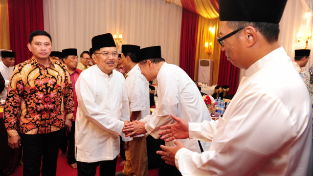 Jusuf Kalla buka bersama di rumah Charul Tanjung (Foto: Dok. Setwapres)