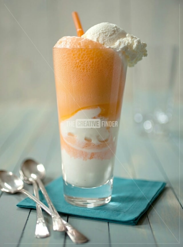 Orange Float