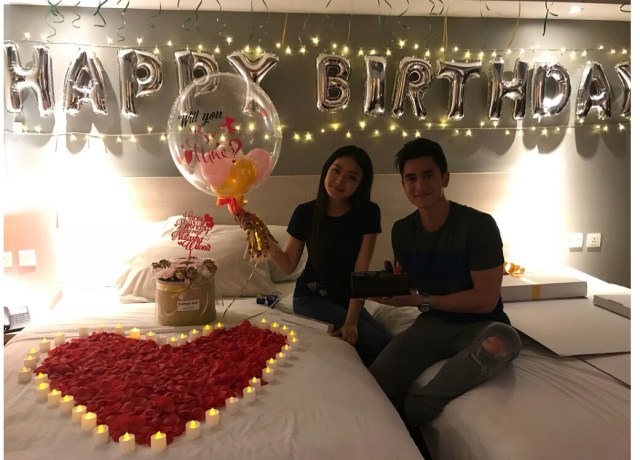 Deretan Artis Muda yang Kasih Kejutan 'Sweet Banget' ke Pasangannya (5)