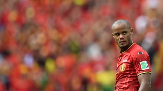 Vincent Kompany dalam suatu laga internasional. (Foto: Kirill Kudryavtsev/AFP)