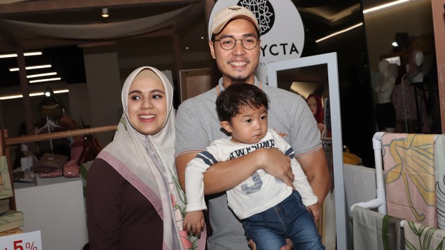 Nycta Gina & Rizky Kinos. (Foto: Munady Widjaja)