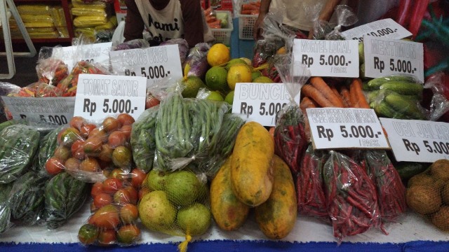 Sayuran yang dijual di Bazar Ramadhan Kemendag. (Foto: Abdul Latif/kumparan)