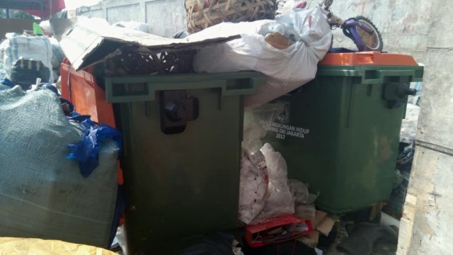 Tempat Sampah 600 Liter Milik Dinas LH DKI (Foto: Sudin LH Jakbar)