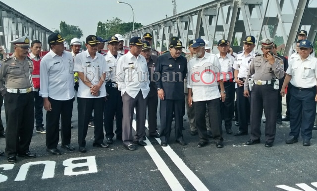 Jembatan Widang-Babat di Tuban Dibuka Kembali