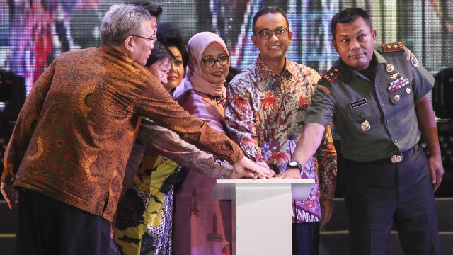 Anies Baswedan membuka Jakarta Fair 2018 (Foto: ANTARA FOTO/Dhemas Reviyanto)