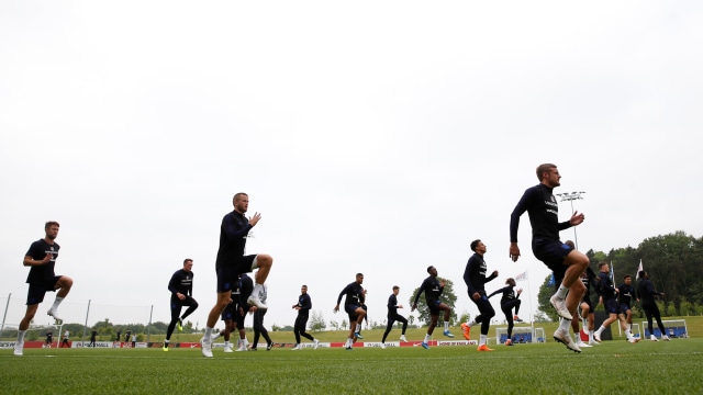 Latihan Timnas Inggris. (Foto: Reuters/Carl Recine)