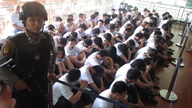 105 WNA Cina Pelaku Kejahatan Online Dideportasi