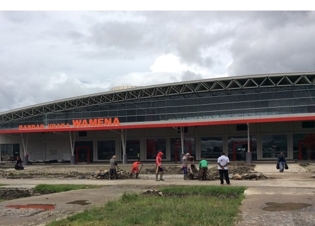 Arus Mudik di Bandara Wamena Menurun (1)