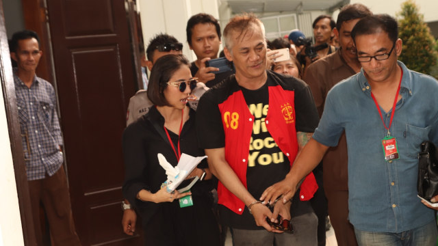 Sidang pledoi Tio Pakusadewo  (Foto: Munady)