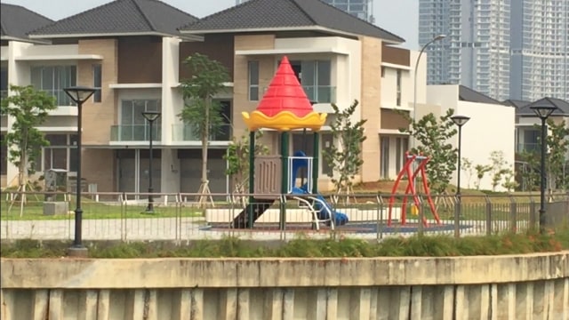 Rumah mewah di Pulau D yang disegel Pemprov DKI Jakarta. (Foto: Fachrul Irwinsyah/kumparan)