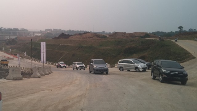 Jalan Tol Bocimi (Foto: Soejono Eben/kumparan)