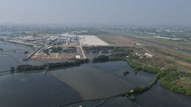 Bandara Internasional Ahmad Yani dari Udara. (Foto: Foto: Agus Suparto - Presidential Palace)