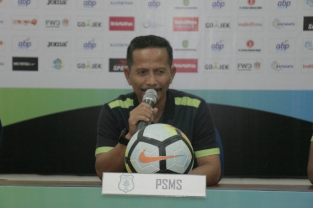 Kasihan, Djadjang Nurdjaman Ditinggal Dua Asistennya di PSMS