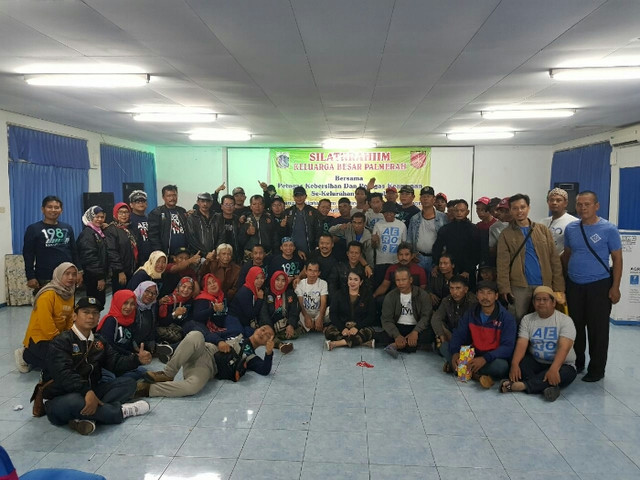 Jalin Silaturahmi, Keluarga Besar Palmerah Gelar Dermawisata Bersama Petugas Kebersihan & Keamanan (2)