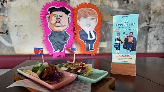Menu El-Trumpo di Singapura (Foto: AFP/Roslan RAHMAN)
