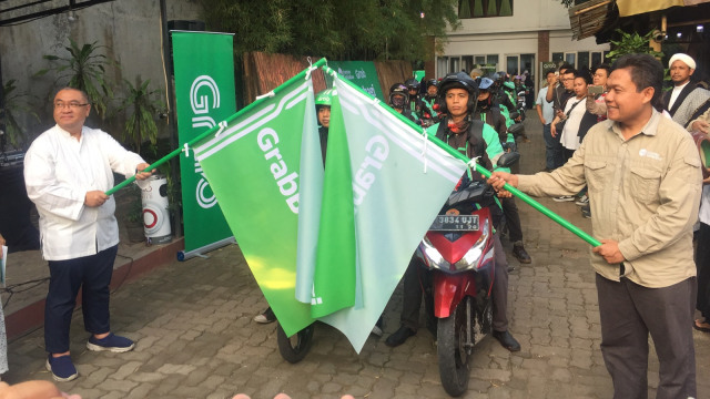 Baju Baru bagi Anak Yatim oleh Grab Indonesia (Foto: Andreas Ricky Febrian/kumparan)