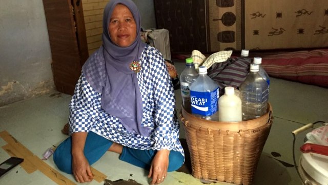 Parmi, penjual jamu gendong. (Foto: Marissa Krestianti/Kumparan )