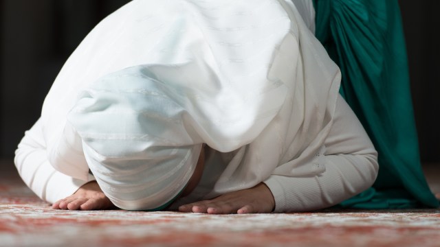 Ilustrasi muslimah Salat (Foto: Thinkstock)