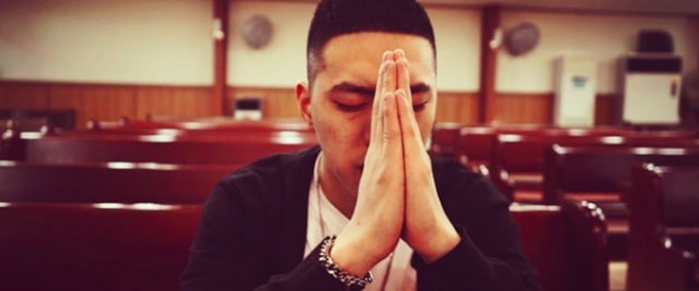 K-Hip Hop: Kenalan Sama Rapper BewhY yang Punya Gaya Rap dan Fashion Unik (1)